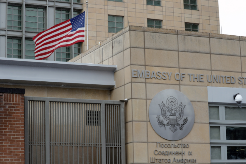 Rusia acusó de presunto robo a tres empleados de la embajada de EEUU