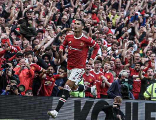 Con golazo de Cristiano Ronaldo, Manchester United le dio vuelta al partido contra Atalanta