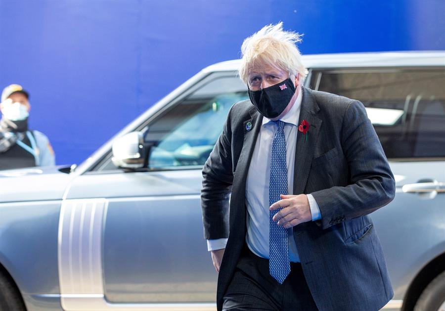 Boris Johnson no ve necesidad de restricciones por el Covid-19 a pesar del incremento de las infecciones en Europa