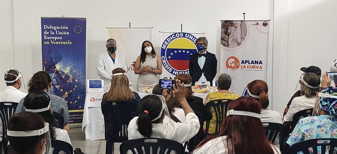 La UE entregó más de 500 kits de bioseguridad al personal sanitario en Venezuela