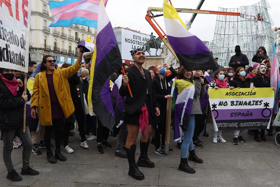 Las personas Lgbti gozan de derechos pero sufren discursos de odio en España