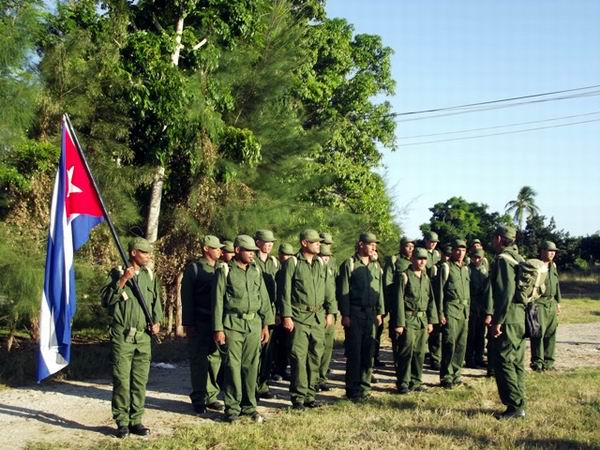 Cuba realiza ejercicios militares ante “guerra no convencional” de EEUU