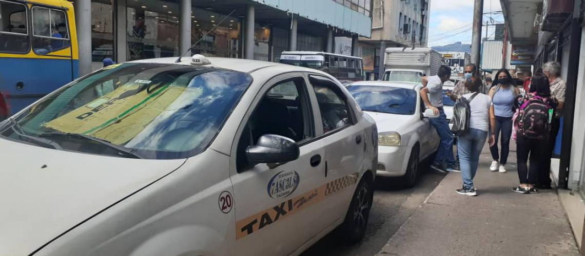 Carrerita mortal: Mataron a taxista en carretera El Tejero – Barcelona