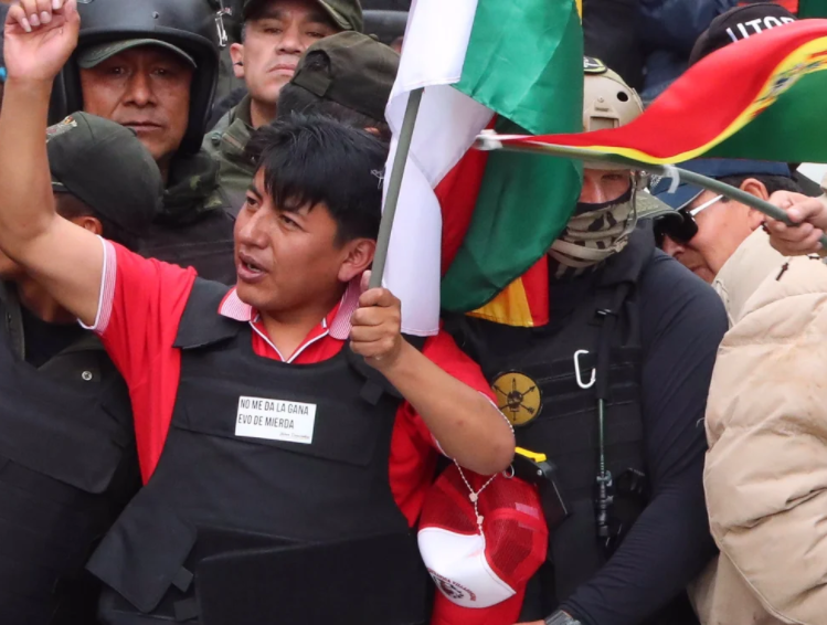 Justicia boliviana ordenó prisión preventiva para Marco Antonio Pumari, uno de los líderes de las protestas contra Evo Morales