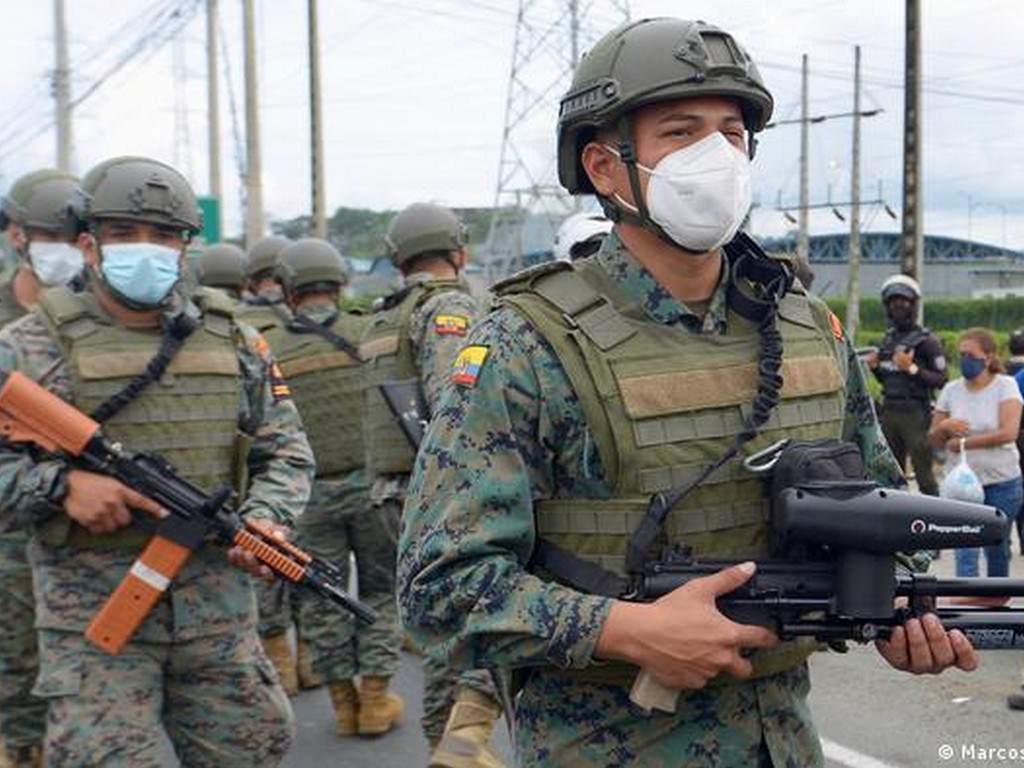 Ecuador prolonga el control militar de los accesos a las cárceles