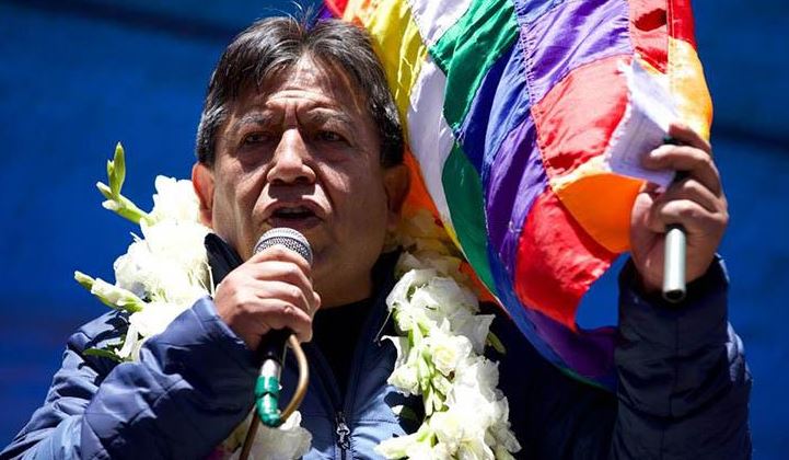 ¿Las “goticas milagrosas”? Vicepresidente boliviano dijo superar el Covid-19 con “medicina ancestral”