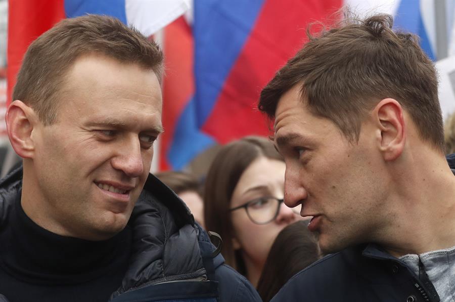 Rusia ha incluido al hermano de Alexéi Navalni en la lista de busca y captura