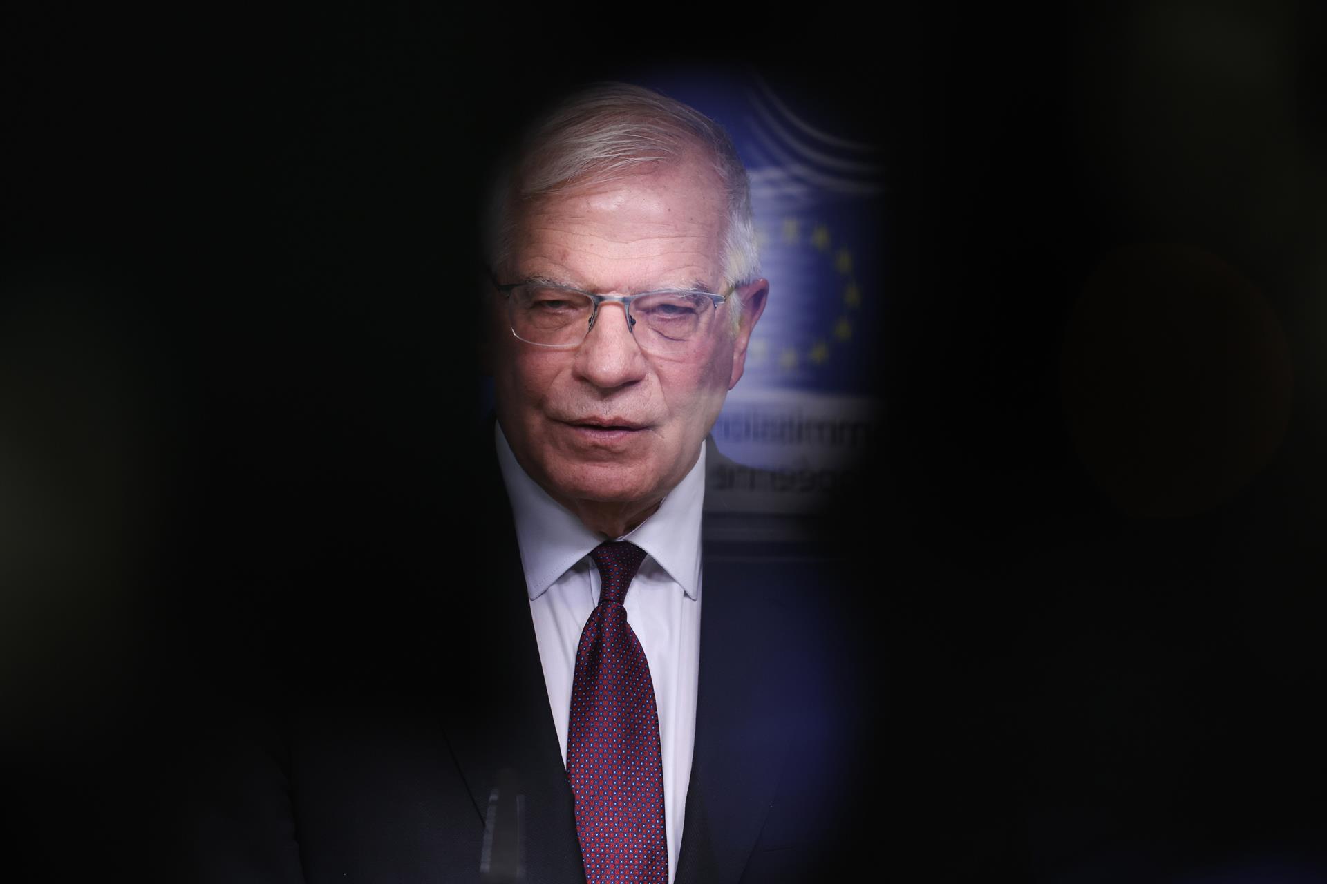 Borrell propone financiar con fondos comunes el abastecimiento de “material letal” para Ucrania