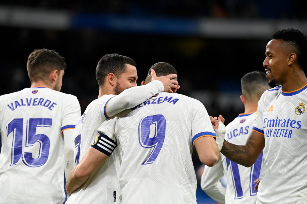 Real Madrid cura sus heridas de París con un triunfo ante Alavés
