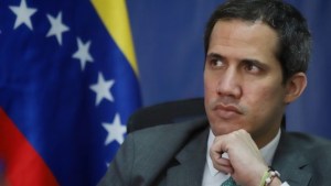 Venezuela opposition agrees to resume talks: Sources