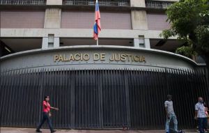 TSJ chavista aceptó extraditar a venezolana acusada de extorsión en España