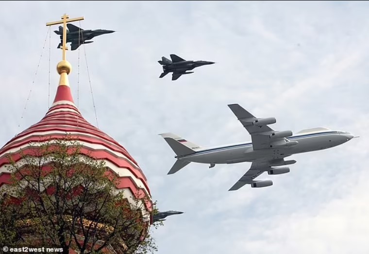 Putin movió a su familia a una “ciudad secreta” y prepara un simulacro con el avión del “fin del mundo” del Kremlin