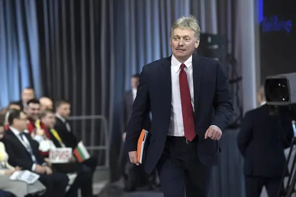 Peskov: Las elecciones teóricamente ni siquiera tienen que celebrarse, está claro que Putin será elegido