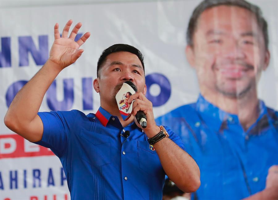 Manny Pacquiao se mantiene en la carrera presidencial de Filipinas a pesar de estar por debajo de las encuestas