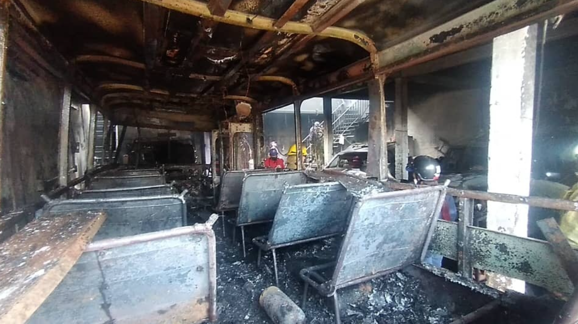 Transportista murió luego que su camioneta estallara en llamas en Maracay
