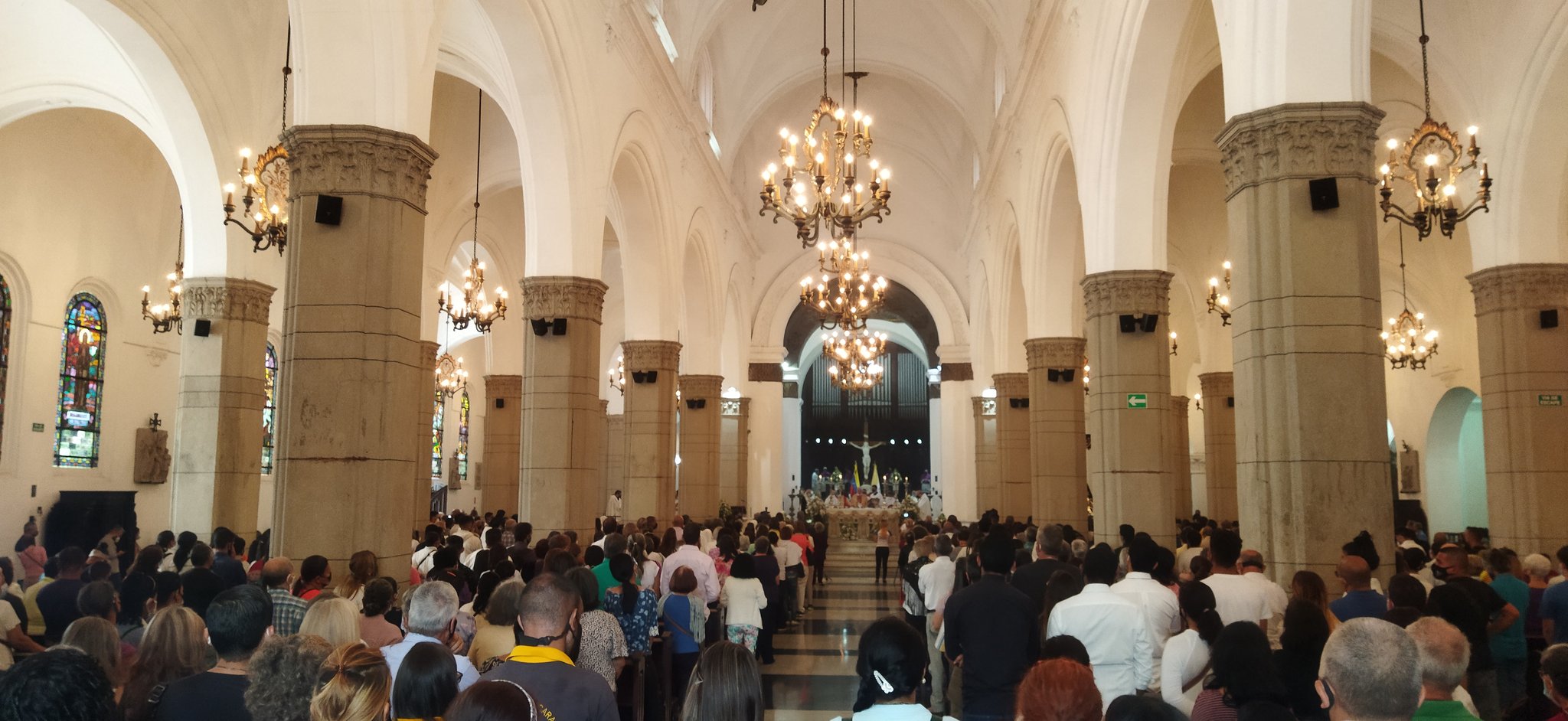 EN IMÁGENES: Misa Crismal ofrecida por el Cardenal Baltazar Porras desde la Catedral Metropolitana de Caracas #14Abr