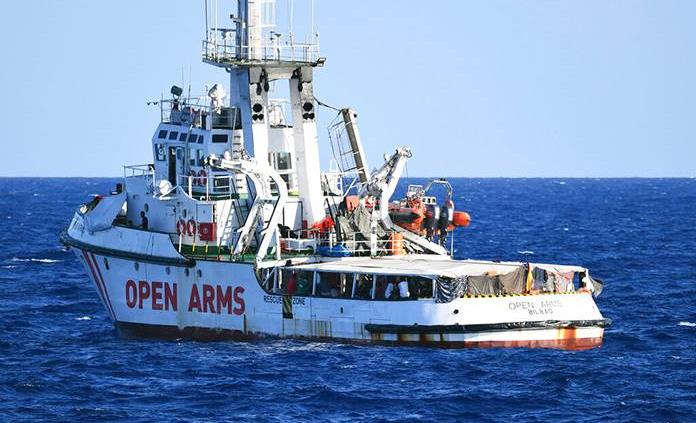 El buque de Open Arms atraca en Odesa con más de 20 toneladas de alimentos