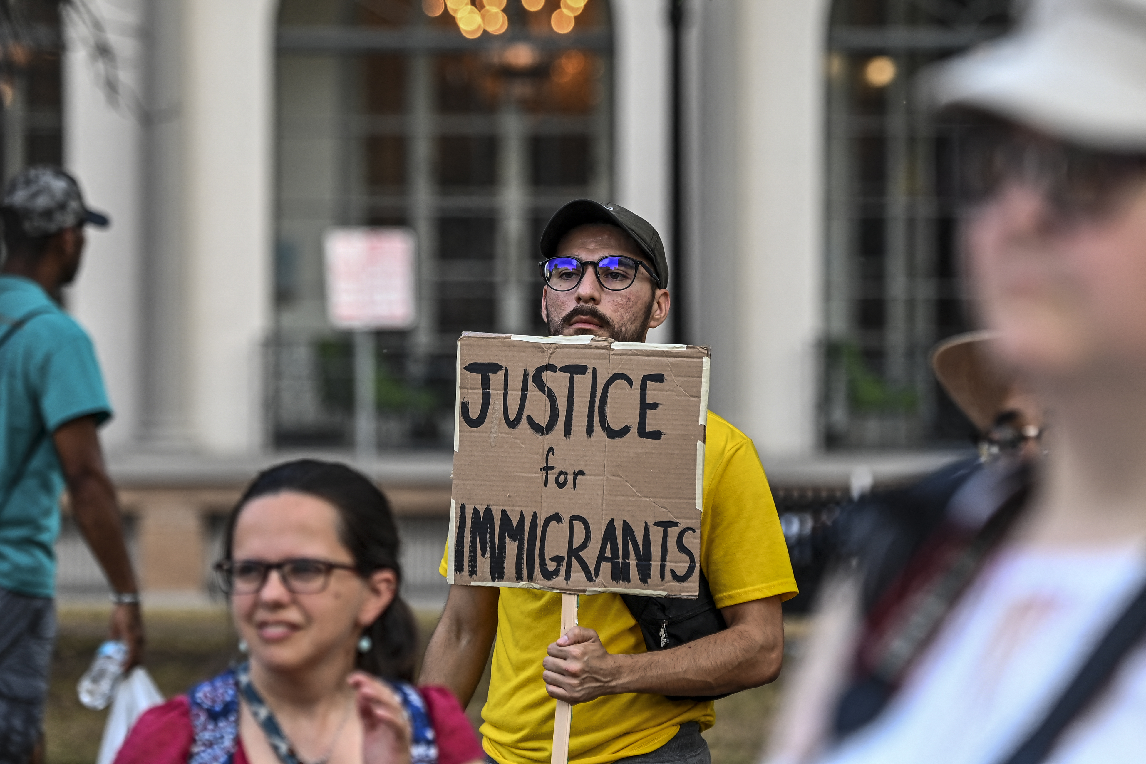 San Antonio, una ciudad en primera línea de la ola migratoria en el sur de EEUU