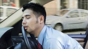 Esta ciudad de EEUU permite a trabajadores dormir en auto por alto costo de rentas