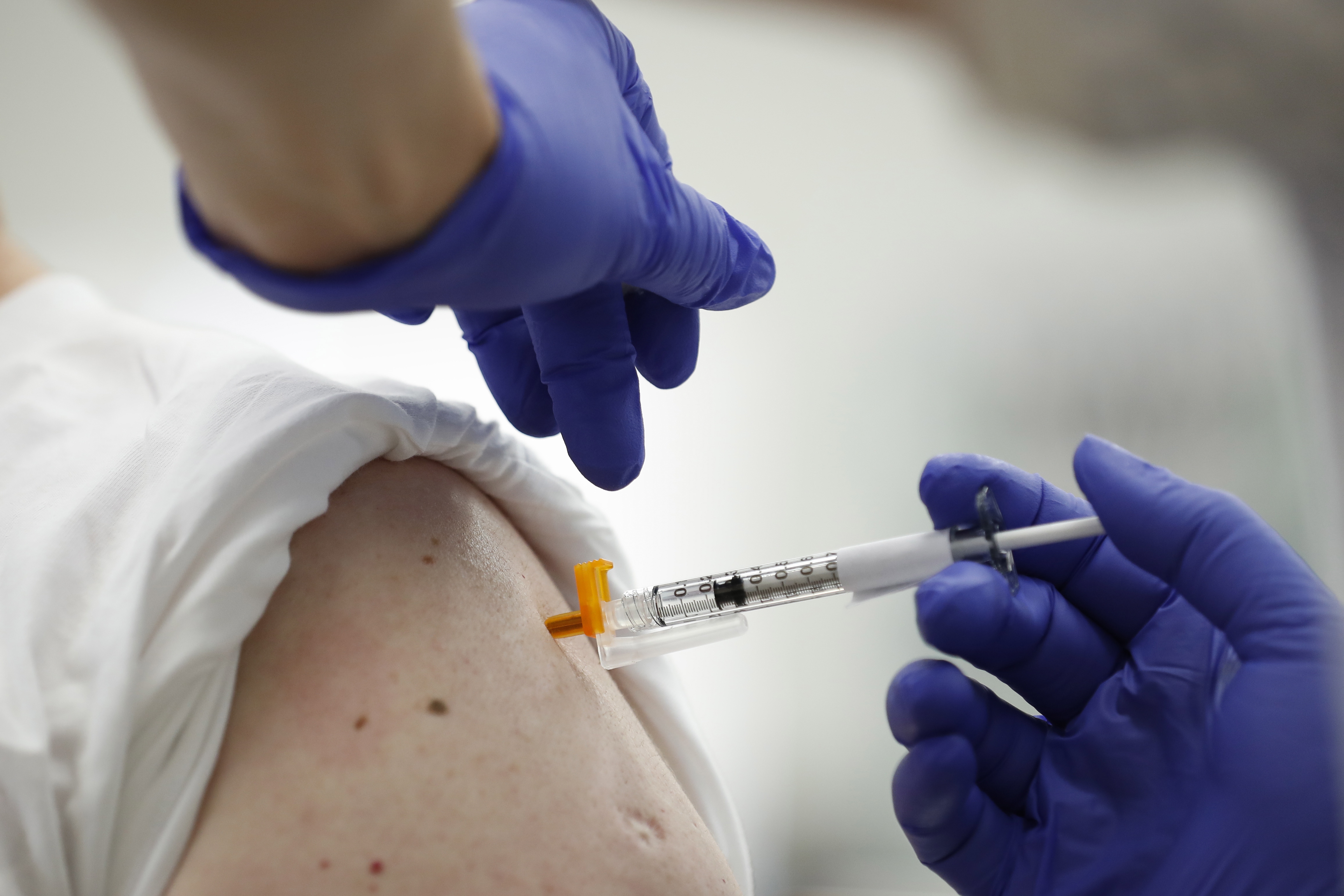 La OMS concluye que vacunados que pasaron el Covid-19 son los mejor inmunizados