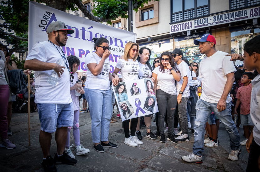 Dolor en España: Venezolana apuñalada por su novio mientras su hija dormía en habitación contigua