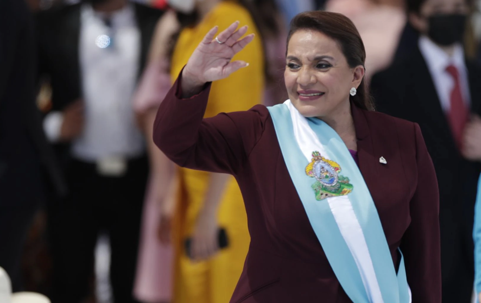 Presidenta de Honduras no asiste a Cumbre de las Américas por “exclusión”, dice vicecanciller