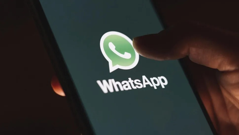 WhatsApp: el truco escondido para leer los mensajes con el celular apagado