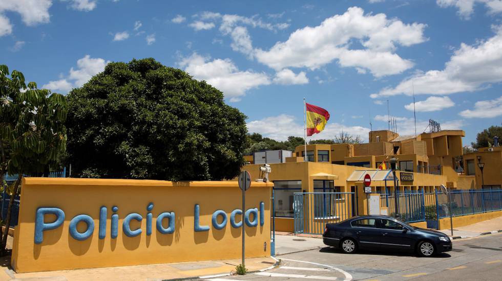 Policías españoles condenados por abuso sexual evitaron cárcel gracias a un acuerdo