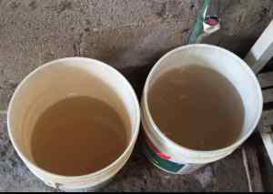 En Sucre siguen recibiendo agua “piche” y el gobernador chavista no hace nada