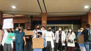 De héroes a villanos: en Anzoátegui han detenido a nueve trabajadores de la salud las últimas dos semanas