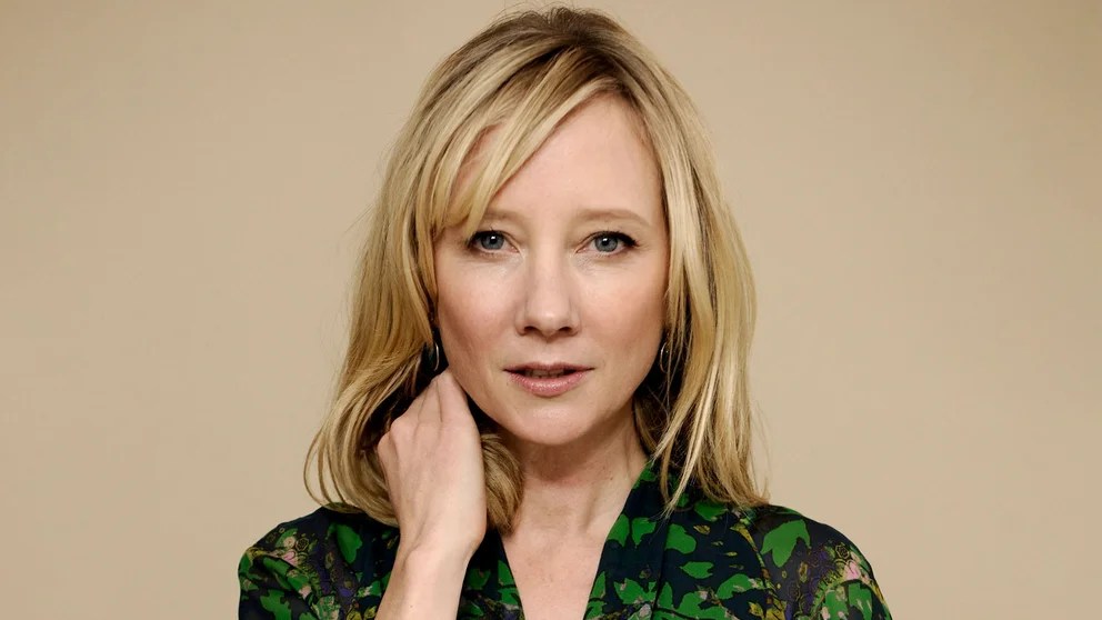 La actriz Anne Heche fue declarada oficialmente con muerte cerebral: su familia anunció que no sobrevivirá