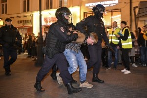Los VIDEOS de la brutal represión a las protestas en Rusia