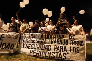 Asesinan a periodista frente a radio en ciudad paraguaya limítrofe con Brasil