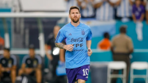 Lionel Messi, en duda para el último amistoso de Argentina ante Jamaica