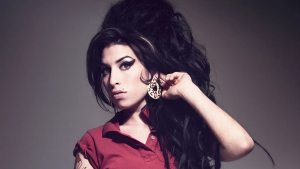 Bulimia, alcoholismo, drogas y un talento muy grande para ser tan joven: Amy Winehouse cumpliría 39 años