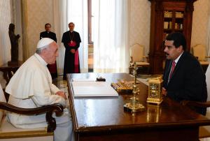 Maduro envió mensaje al papa Francisco y prometió seguir sus consejos