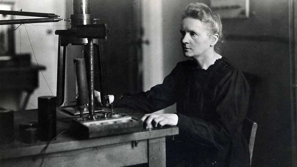 Marie Curie, la mujer que pasó hambre, ganó dos Premios Nobel y fue enterrada en un ataúd de plomo