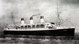 “Cap Arcona”, el barco que fue campo de concentración de los nazis y bombardearon los ingleses