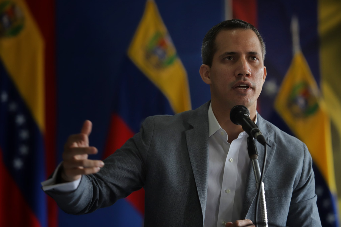 Guaidó en Caracol tras disolución del Gobierno interino: Enfrentar una dictadura tiene consecuencias