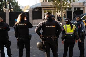 Detienen en España a fugitivo reclamado por Reino Unido por introducir droga en Europa desde Colombia