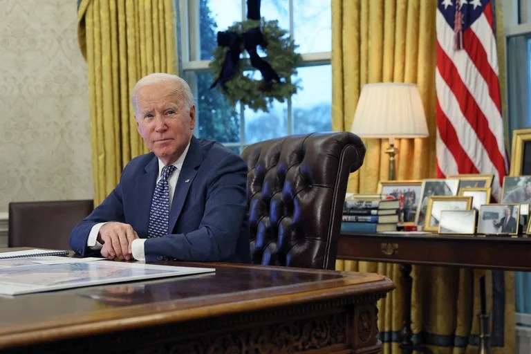 La resolución de Año Nuevo de Biden: decidir si buscará un segundo mandato