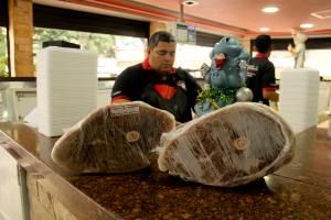 Bienvenido diciembre: Así se cotiza el kilo de pernil en las calles de Caracas