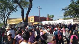 Se desbordó Cumaná: maestros, médicos y trabajadores en la calle por un sueldo digno este #23Ene (VIDEO)