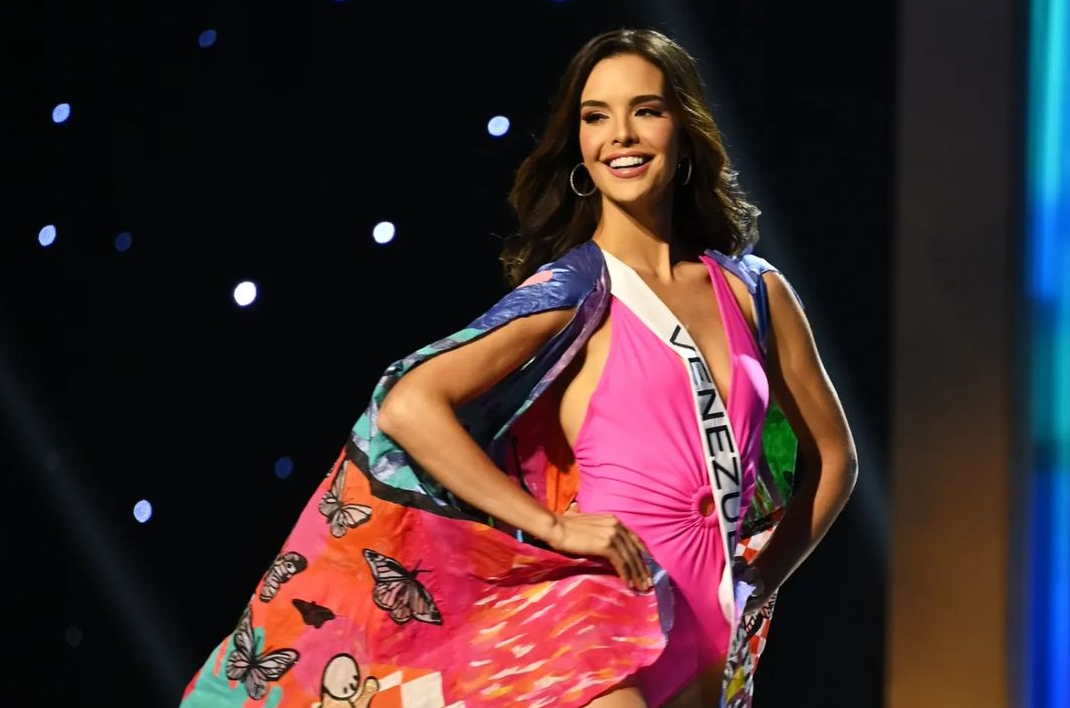 Amanda Dudamel lanzó una línea exclusiva de pañuelos en medio de rumores sobre su colaboración con Miss Universo
