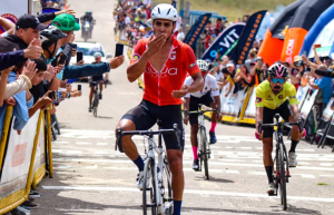 Venezolano Yonder Godoy ganó la sexta etapa en la Vuelta al Táchira