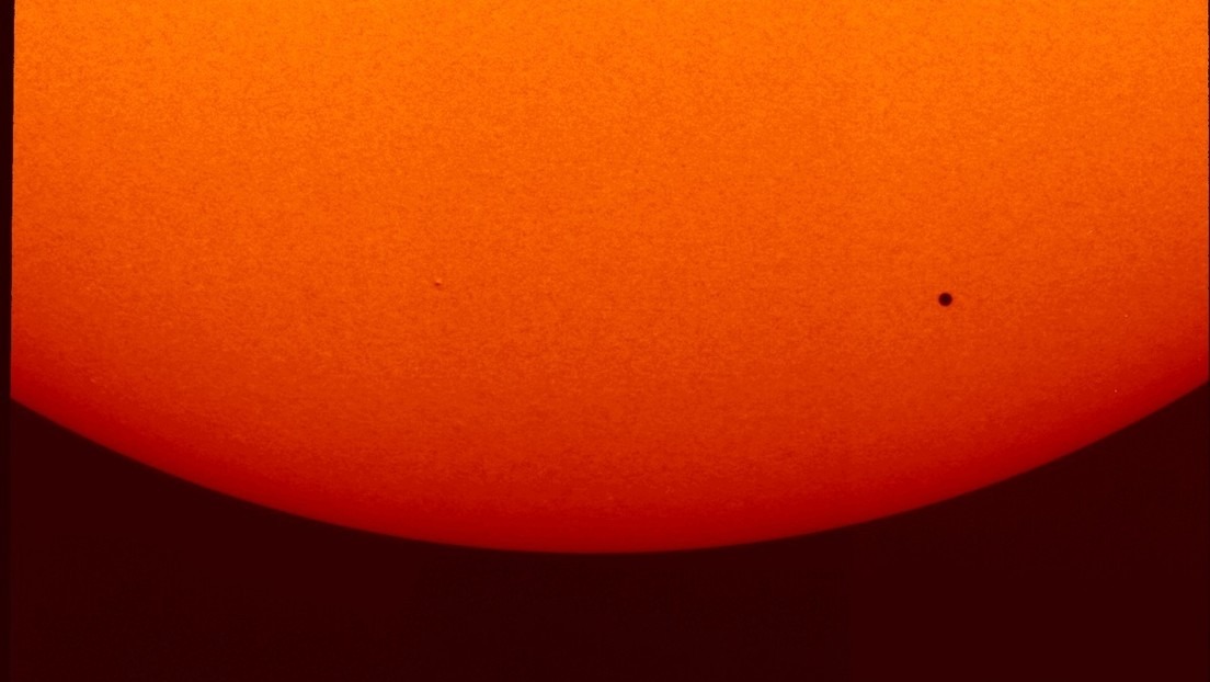 VIDEO: La Nasa filmó el espectacular paso de Mercurio frente al Sol