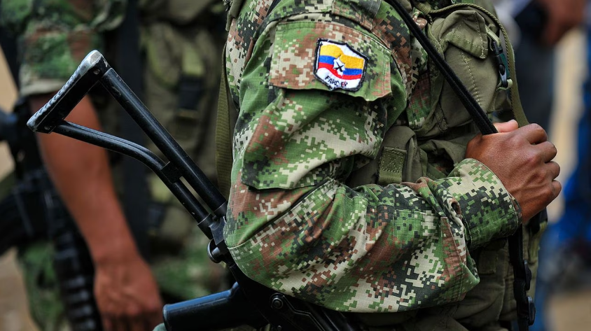 Capturaron a cinco disidentes del Frente 33 en región fronteriza con Colombia