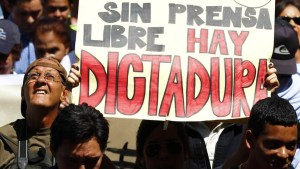 Sin Mordaza: En 2022 se profundizó sistemática violación del derecho a la libertad de expresión en Venezuela
