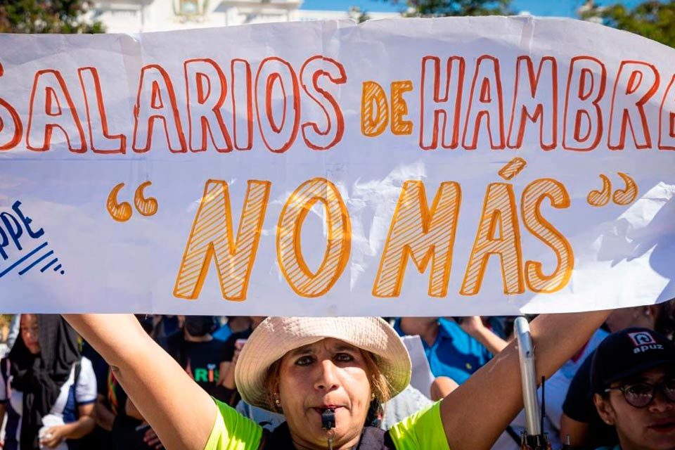 Docentes convocan para este #27Mar la “toma de Caracas” por un salario digno