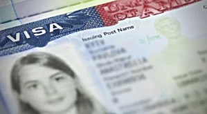 Las largas demoras para tramitar la visa se convierten en un golpe para el turismo en EEUU